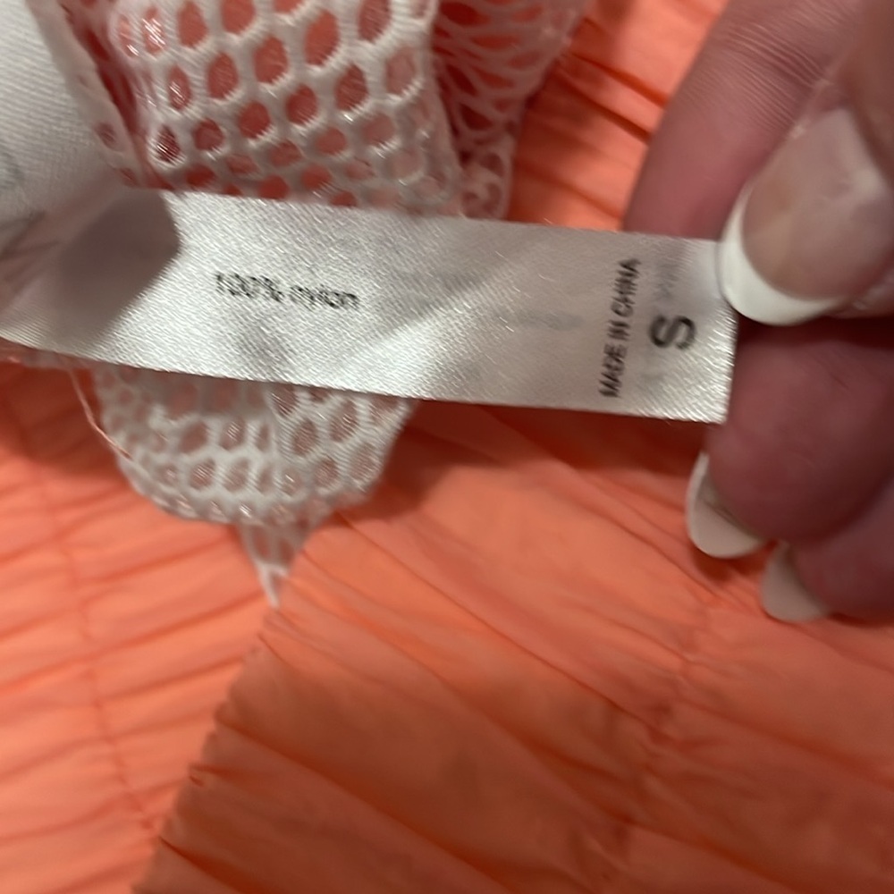 Kimberly C Coral Nylon Running Shorts Women’s Small High Rise Dolphin Hem NWT - Picture 5 of 5